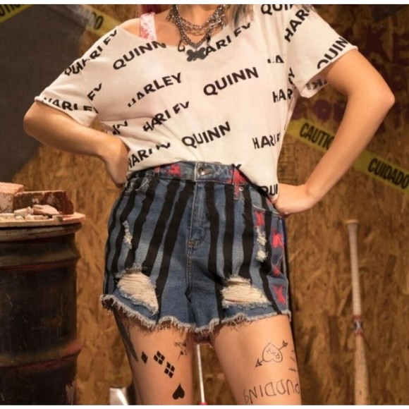 Birds of Prey Harley Quinn NWT Destructed Shorts Hi-Rise  Striped Denim Size 7 - Picture 4 of 10